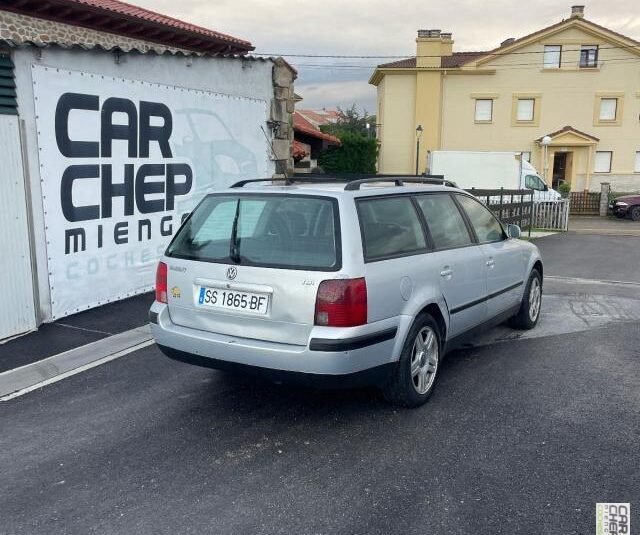 VOLKSWAGEN – Passat – 1.9 TDI Syncro Comfortline