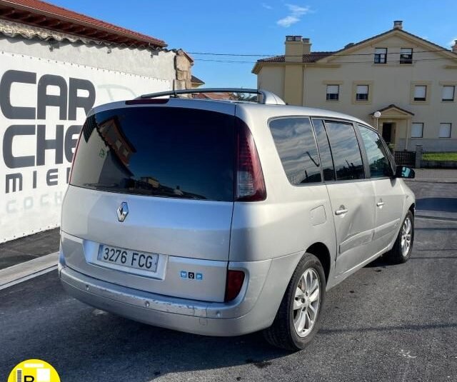 RENAULT – Grand Espace – 2.2 dCi 150 CV Dynamique