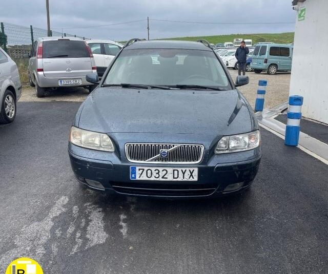 VOLVO – V70 – 2.4 D 20V Summum