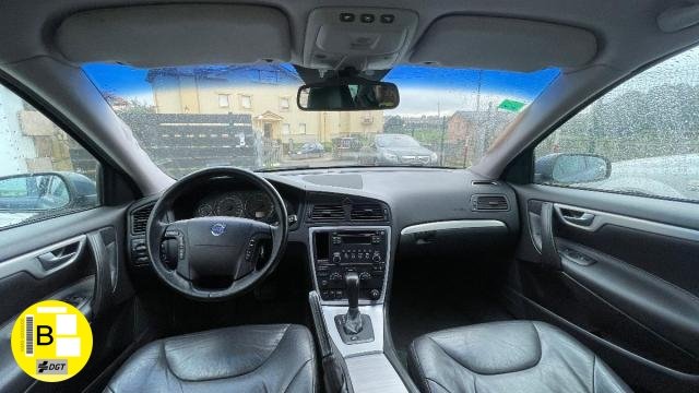 VOLVO – V70 – 2.4 D 20V Summum