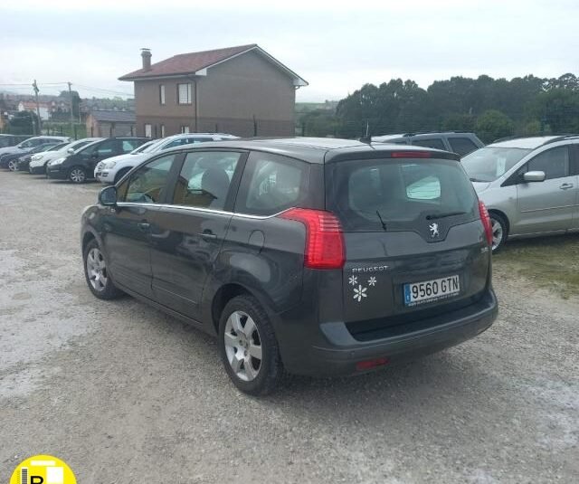 PEUGEOT – 5008 – 1.6 16V HDi 110CV Premium