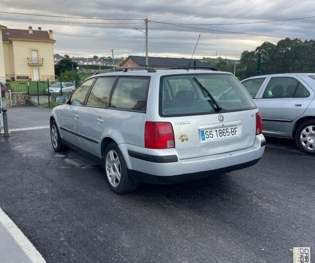 VOLKSWAGEN Passat 1.9 TDI Syncro Comfortline