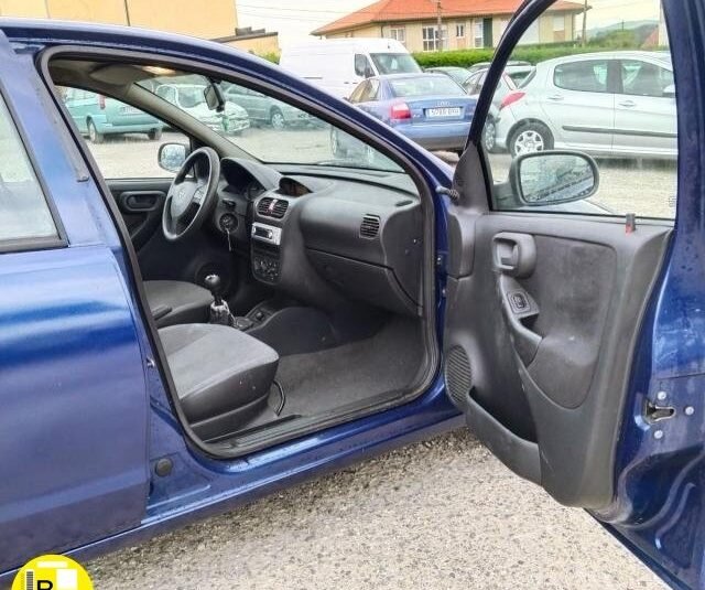 OPEL Corsa 1.0i 12V 5 porte Club