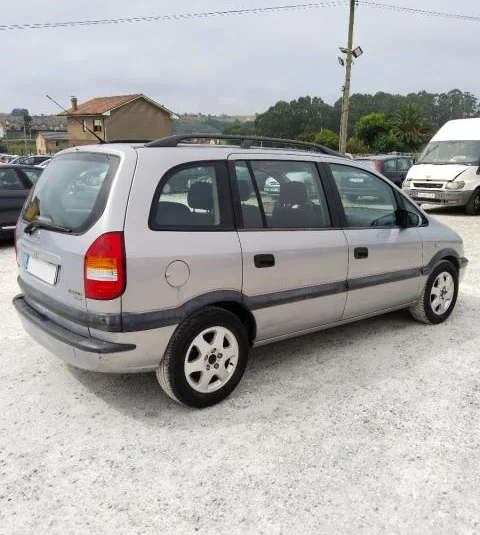 OPEL Zafira Elegance 2.0 DI 16v