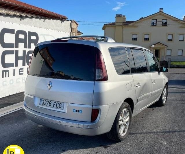 RENAULT Grand Espace 2.2 dCi 150 CV Dynamique