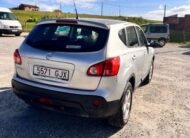 NISSAN Qashqai 4×4 2.0 Tekna