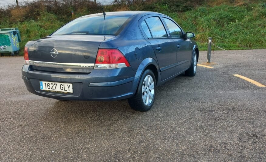 OPEL Astra 1.7 CDTi COSMO