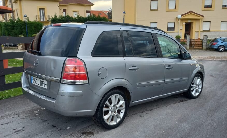 OPEL Zafira Essentia 1.9 CDTi