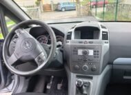 OPEL Zafira Essentia 1.9 CDTi