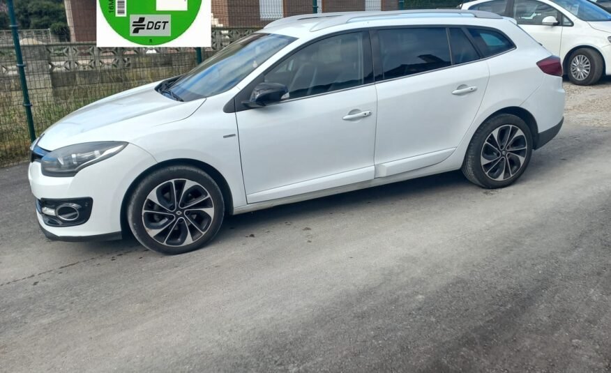 RENAULT Megane Sport Tourer Bose Energy dCi