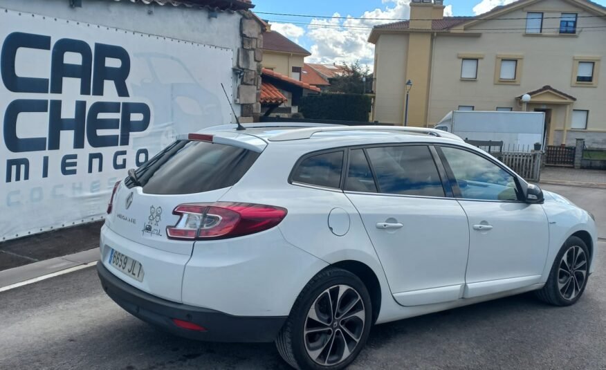 RENAULT Megane Sport Tourer Bose Energy dCi