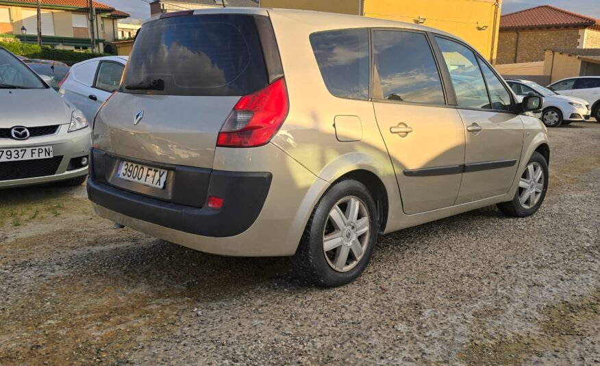 RENAULT GRAND SCENIC Dynamique 5 plazas 1.5dCi