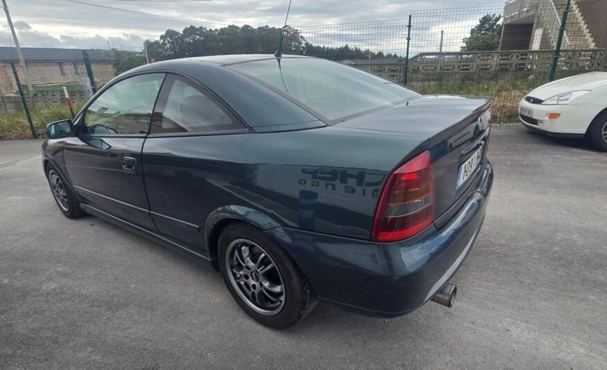 OPEL Astra COUPE 2.2i 16V