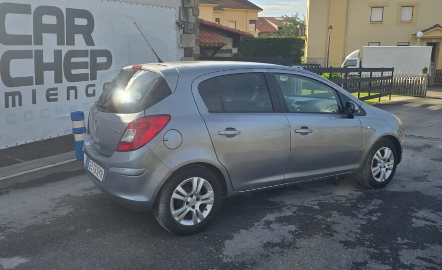 OPEL Corsa 1.3 CMON ECOFLEX
