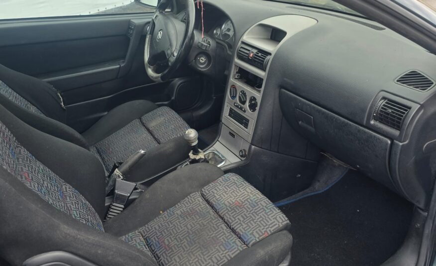 OPEL Astra COUPE 2.2i 16V