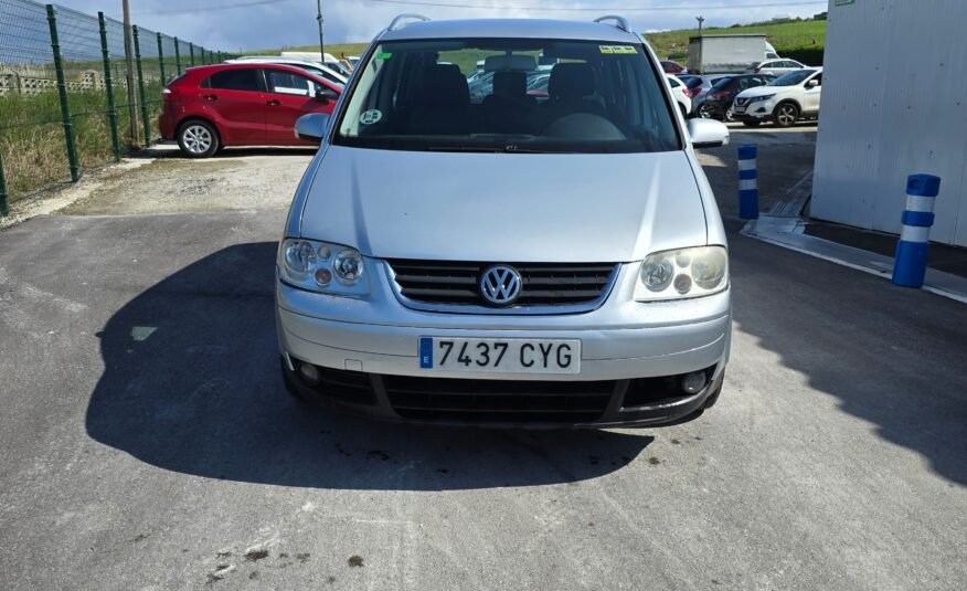 VOLKSWAGEN Touran 2.0 TDI
