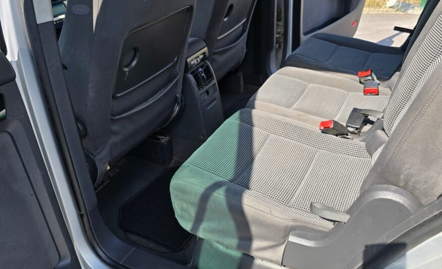 VOLKSWAGEN Touran 2.0 TDI