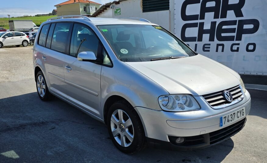 VOLKSWAGEN Touran 2.0 TDI