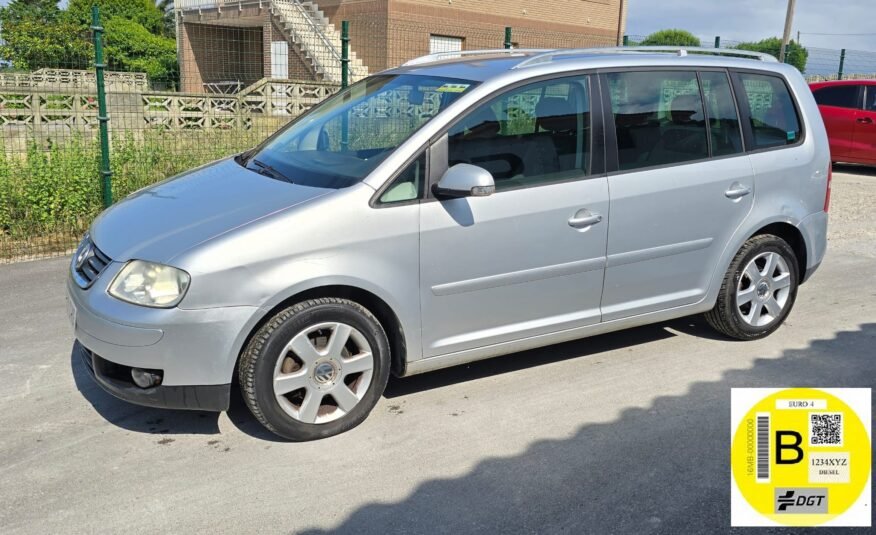 VOLKSWAGEN Touran 2.0 TDI