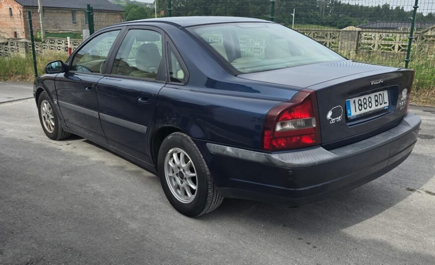 VOLVO S80 2.5 TDi