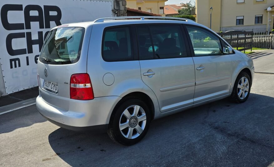 VOLKSWAGEN Touran 2.0 TDI