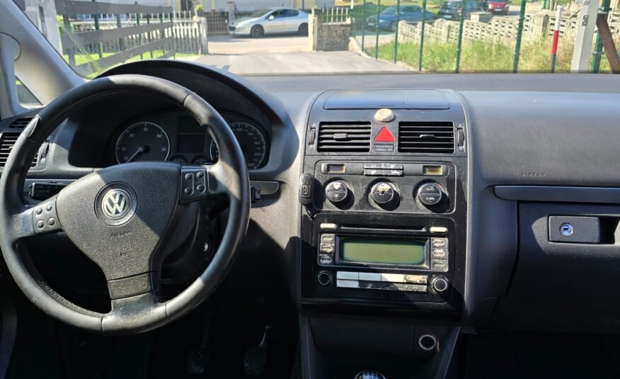 VOLKSWAGEN Touran 2.0 TDI