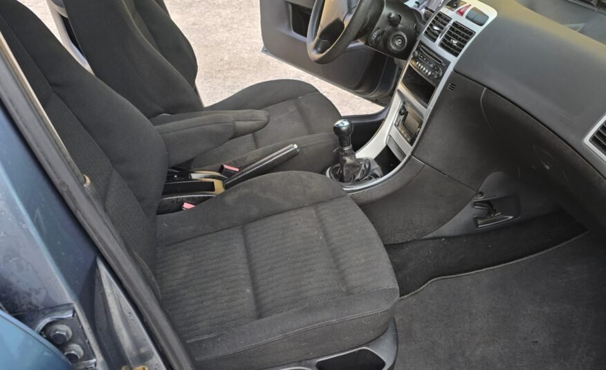 PEUGEOT 307 SW 1.6 HDi 110 FAP DSign