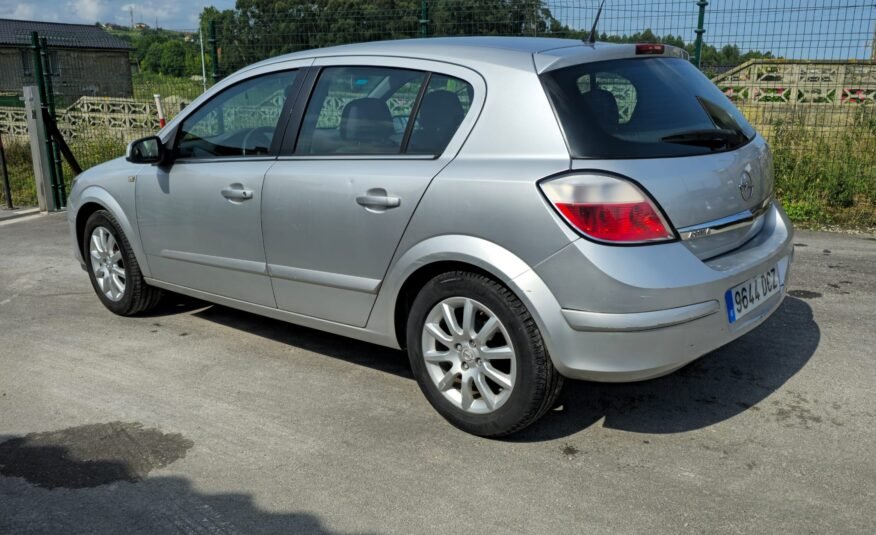 OPEL Astra 1.6 ENJOY