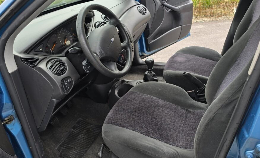 FORD FOCUS 1.8 TDi AMBIENTE