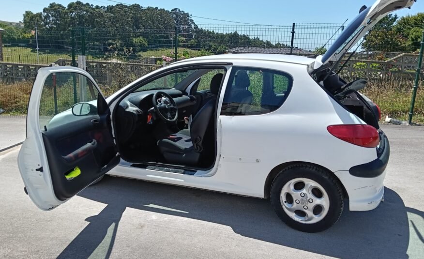 PEUGEOT 206 xs 2.0 hdi