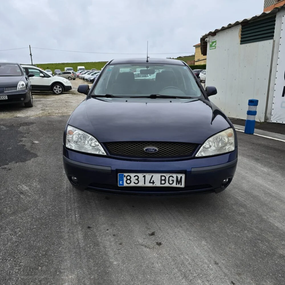 FORD MONDEO 1.8i Trend