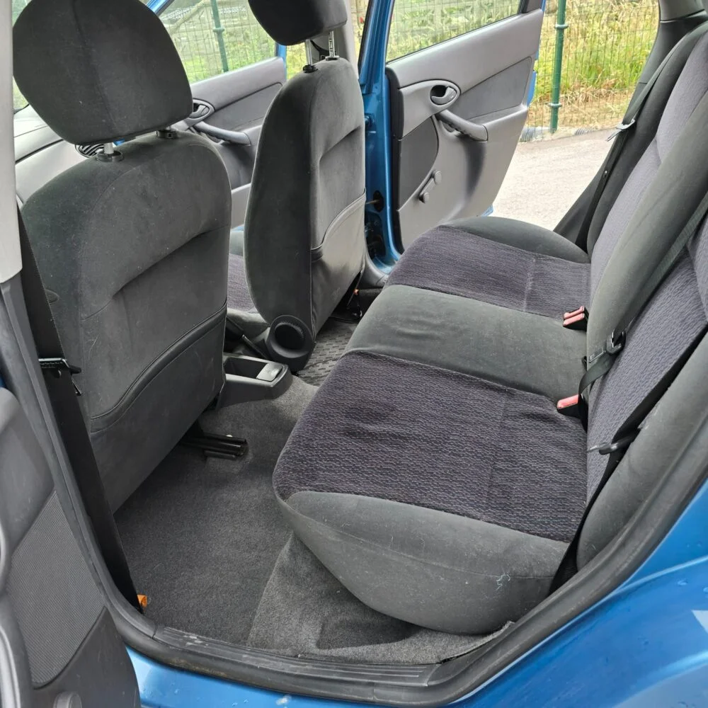 FORD FOCUS 1.8 TDi AMBIENTE