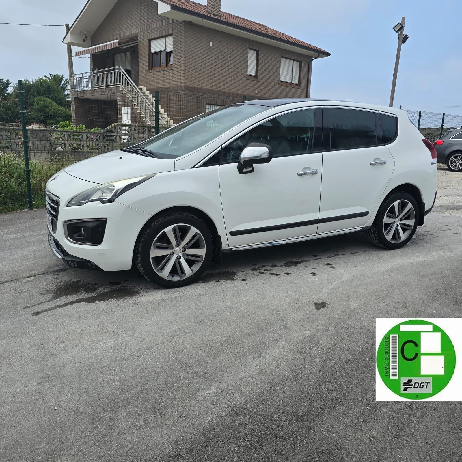 PEUGEOT 3008 ALLURE 1200 S&S