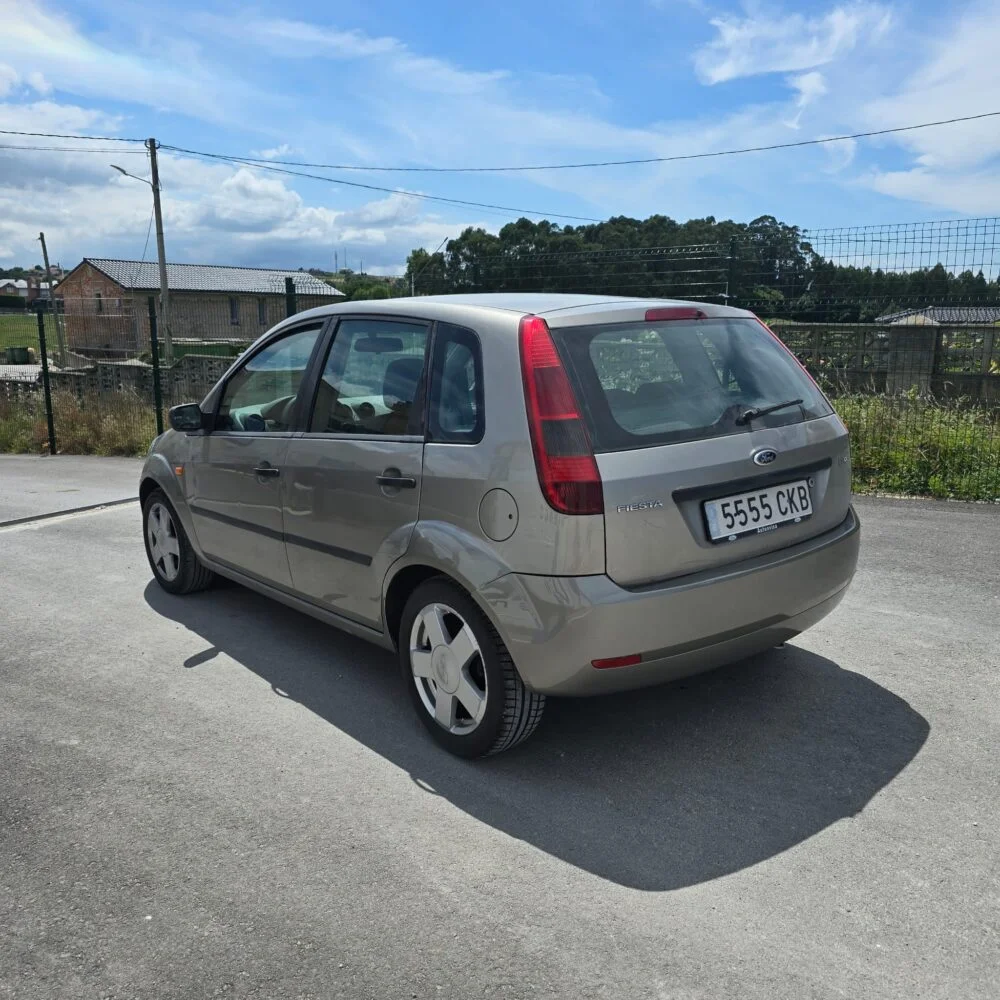 FORD FIESTA 1.4 TDCi Ghia