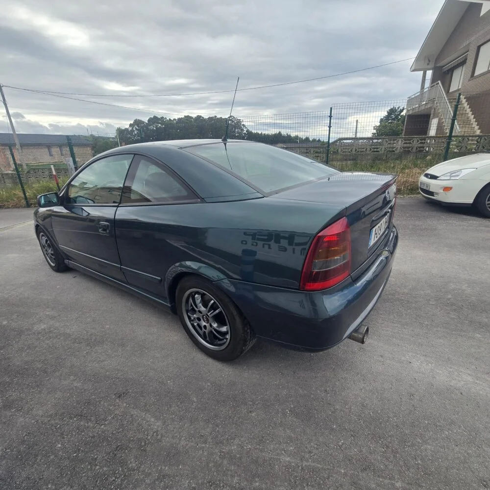 OPEL Astra COUPE 2.2i 16V