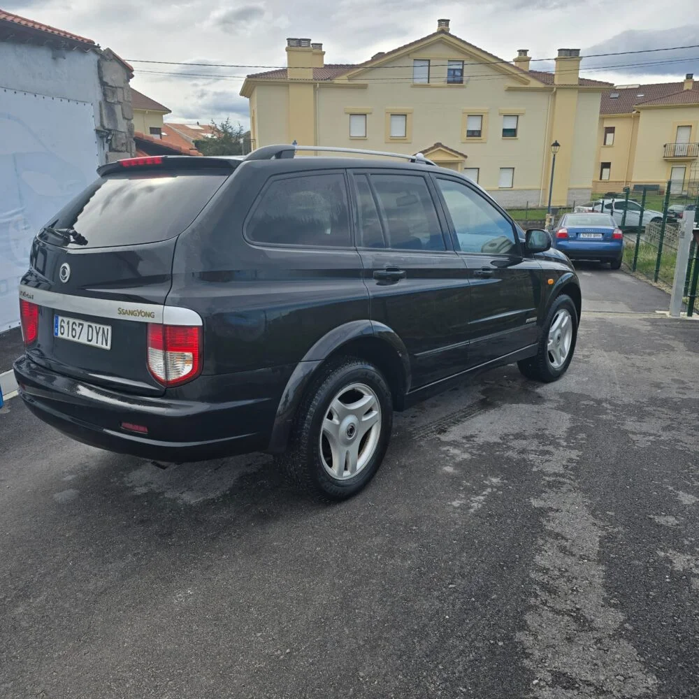 SSANGYONG KYRON 2.0 XDi 4X4 FAMILIAR