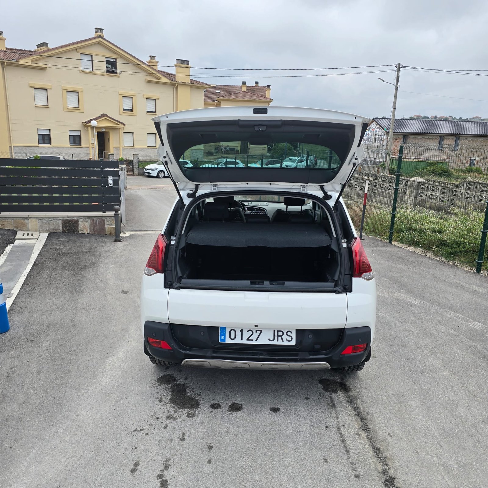 PEUGEOT 3008 ALLURE 1200 S&S
