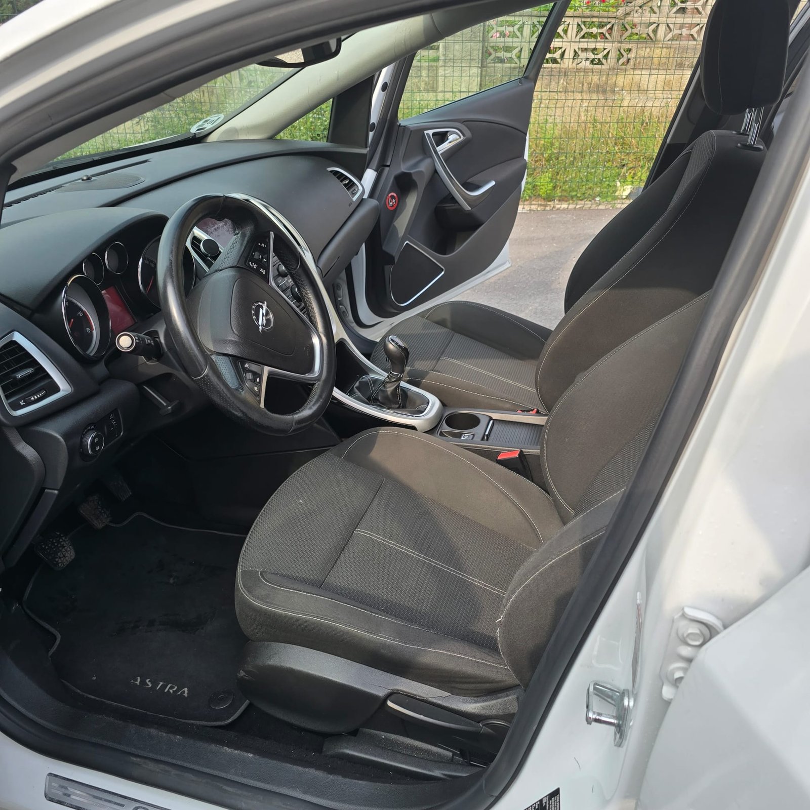 OPEL Astra 2.0 CDTI