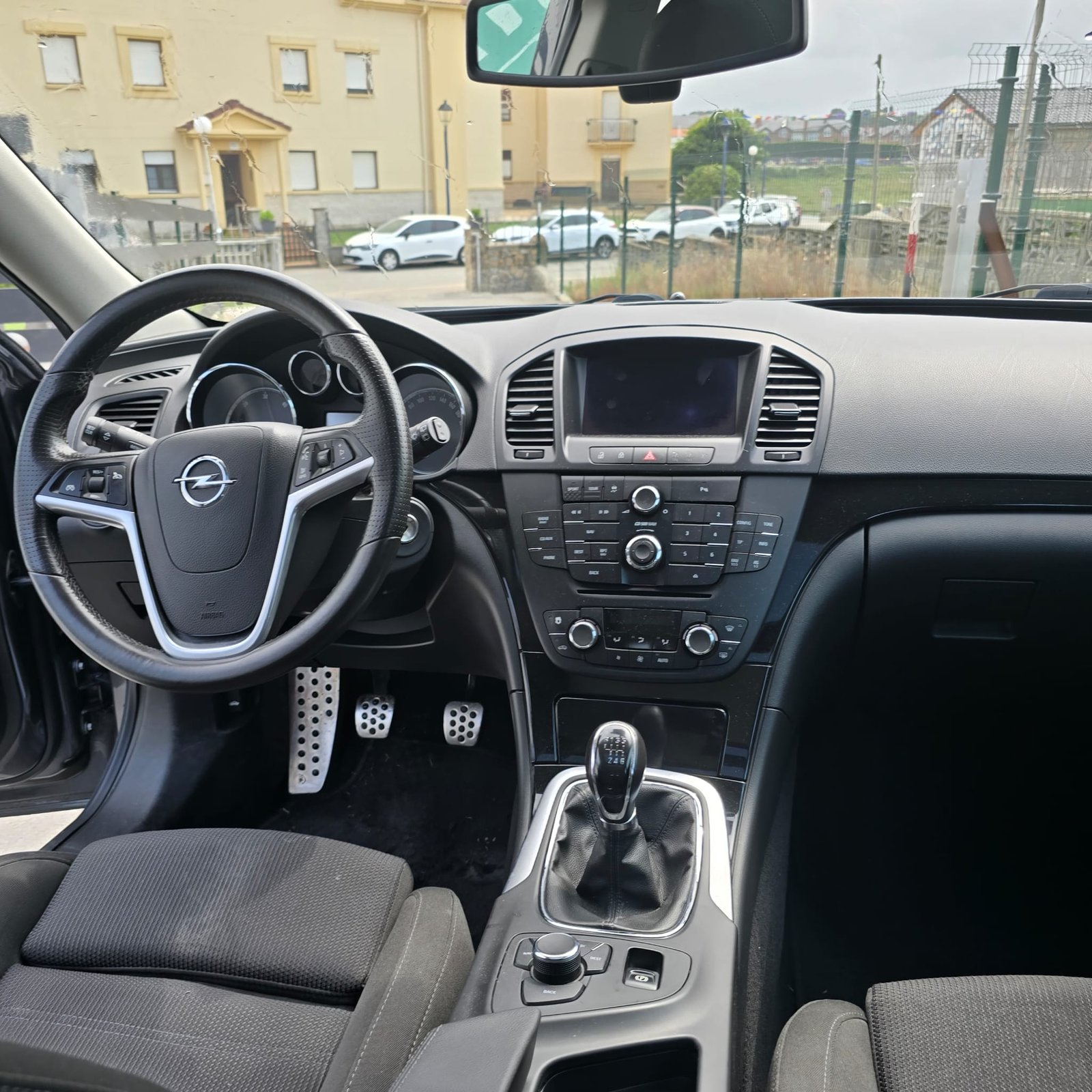 OPEL INSIGNIA 2.0 CDTI SPORTS