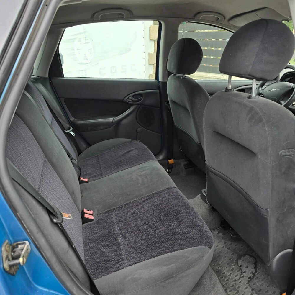 FORD FOCUS 1.8 TDi AMBIENTE