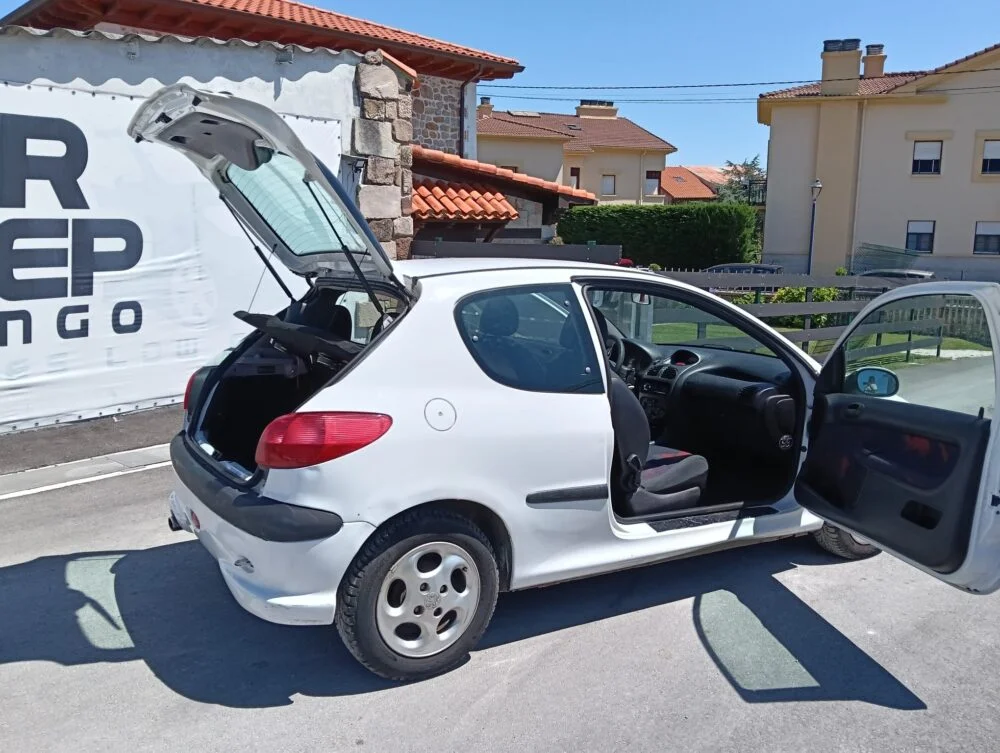 PEUGEOT 206 xs 2.0 hdi