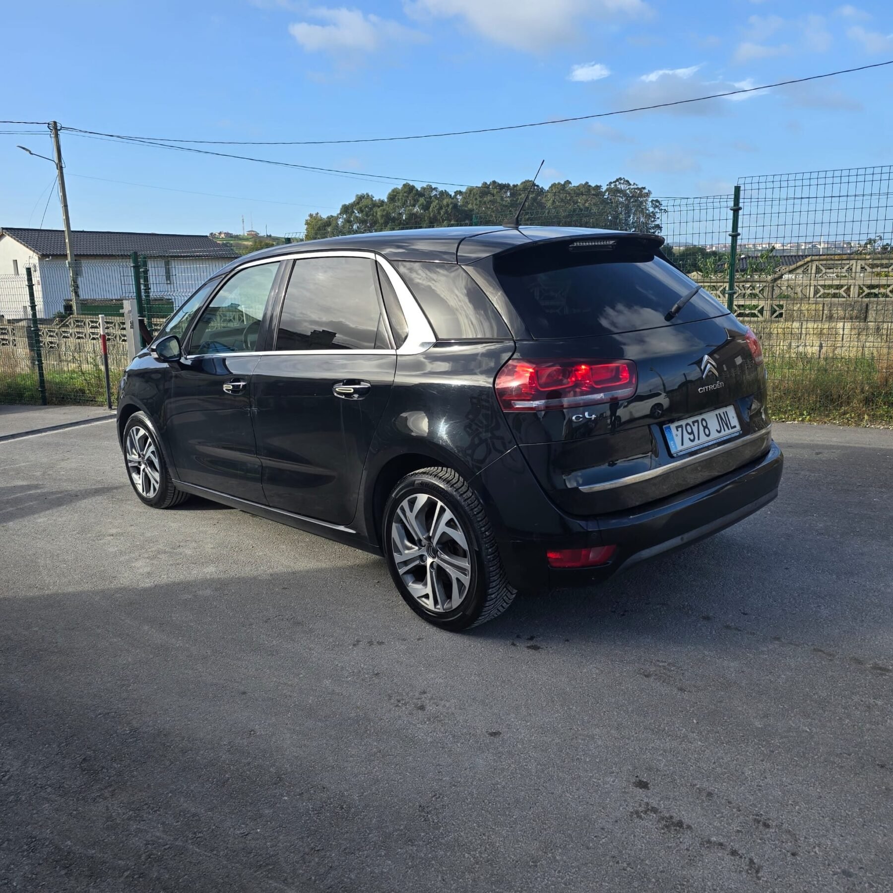 CITROEN C4 PureTech SS  Shine