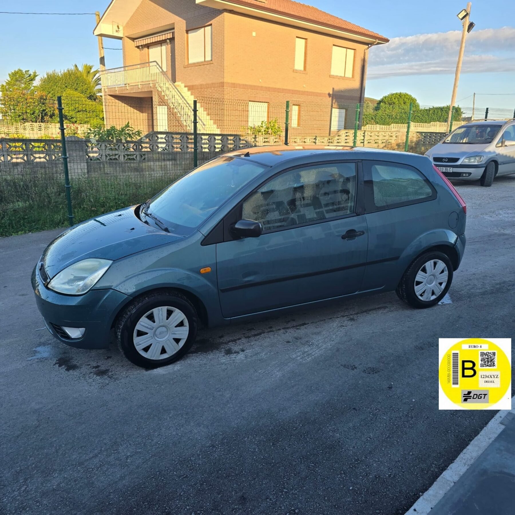 FORD FIESTA 1.4i 16V