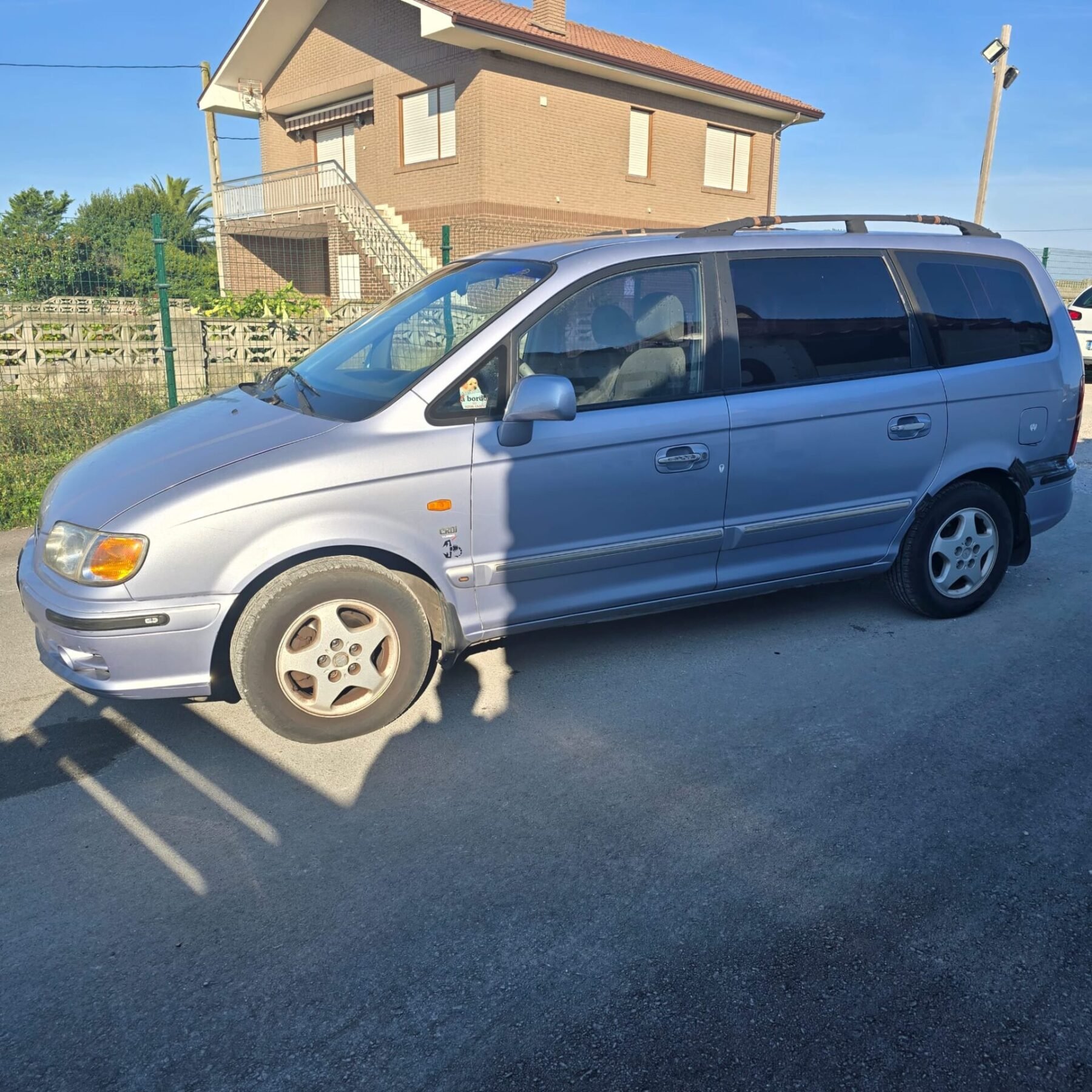 HYUNDAI TRAJET 2.0 CRDI GLS DOBLE AA