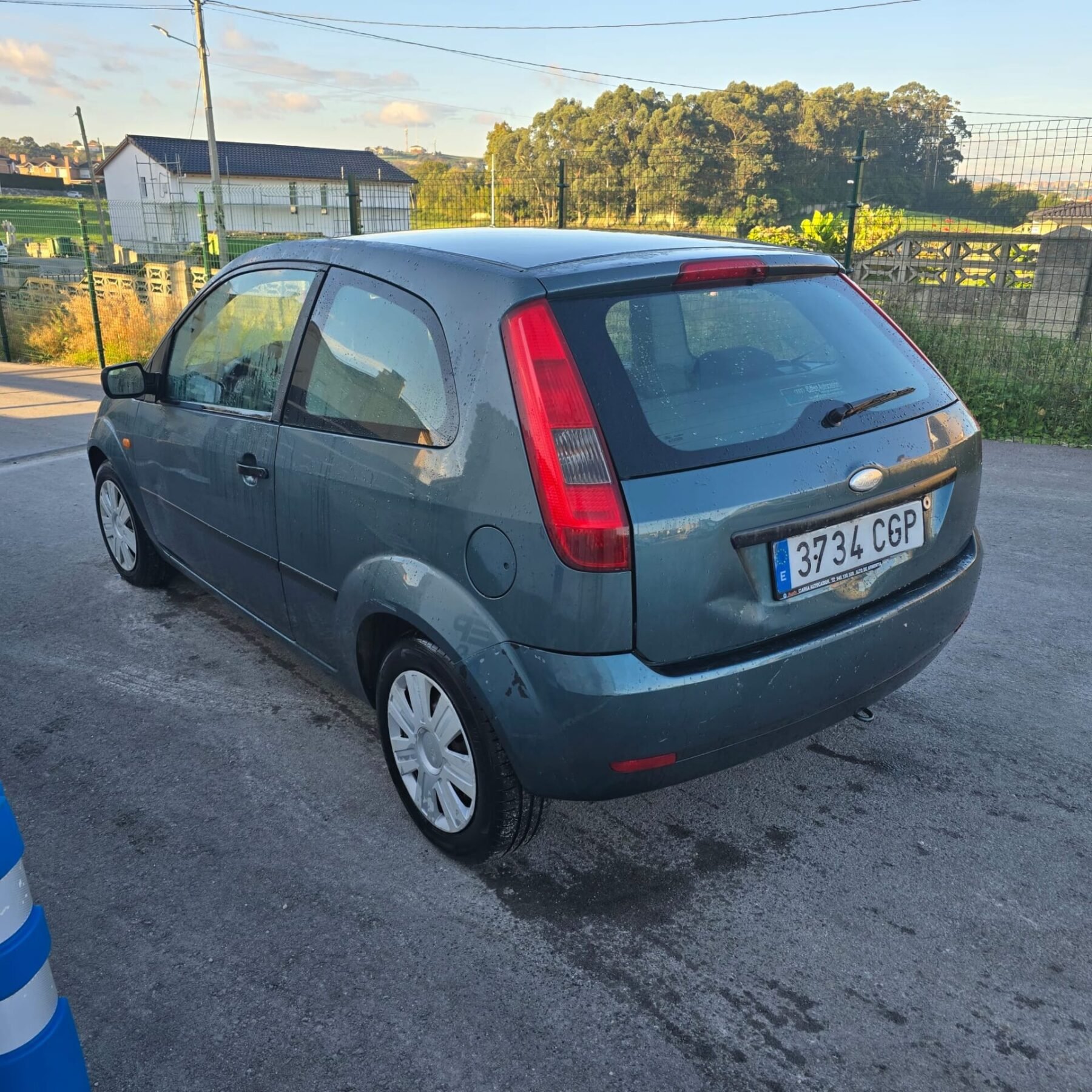 FORD FIESTA 1.4i 16V