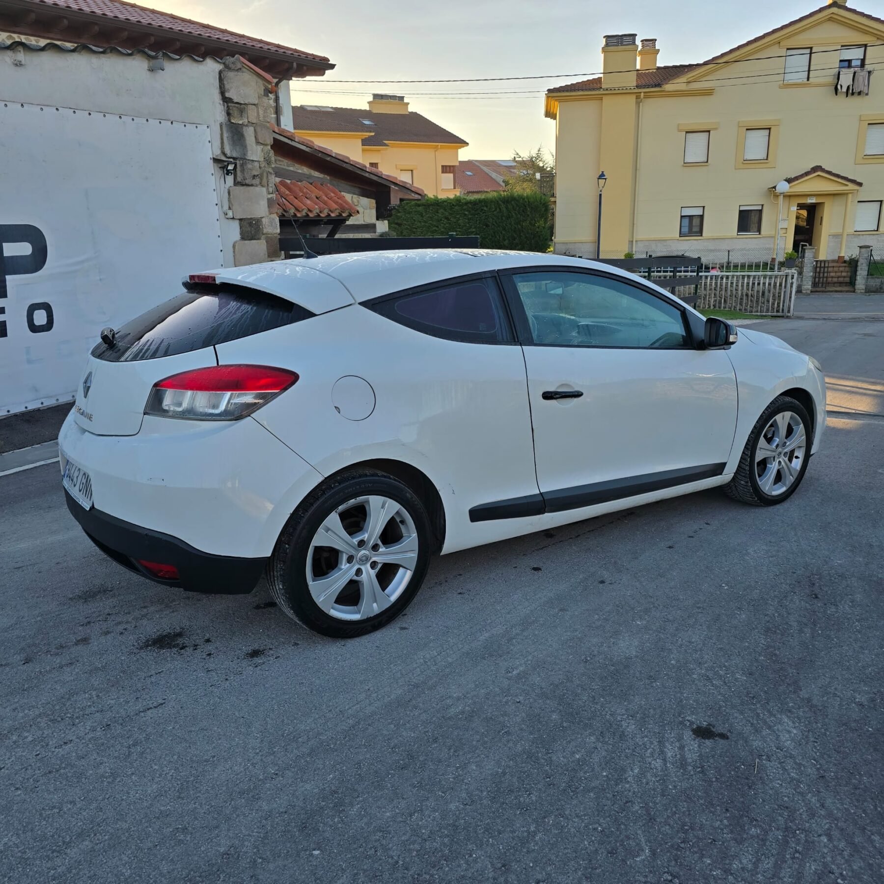 RENAULT Megane DYNAMIQUE 1.6