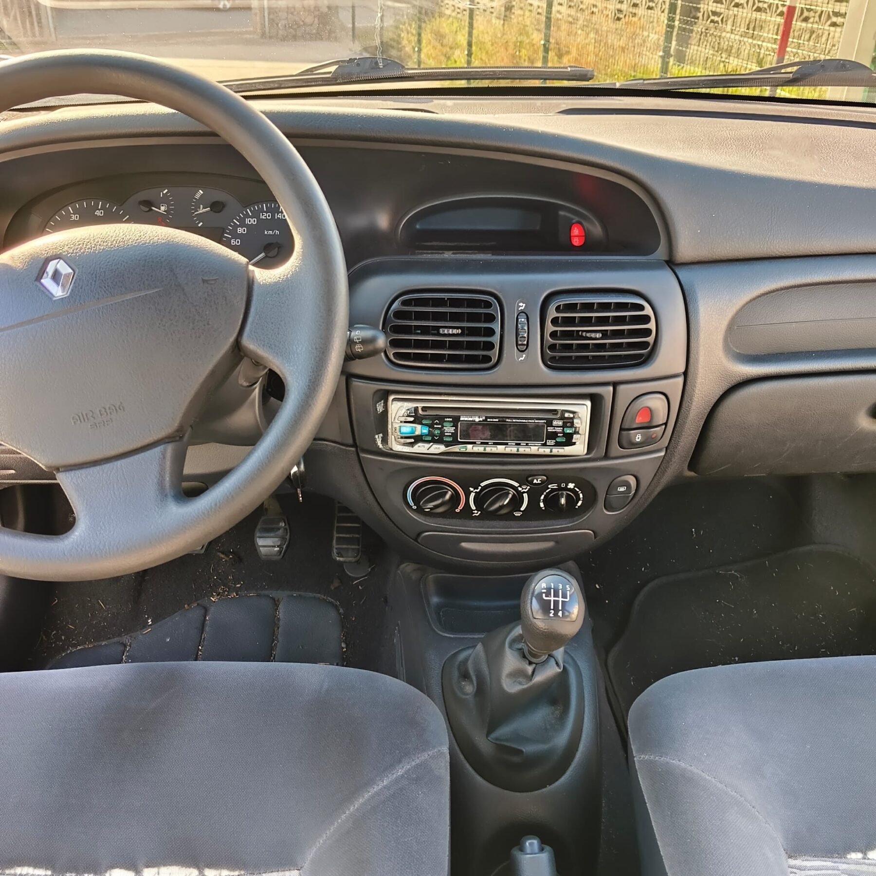 RENAULT Megane 1.9DCI