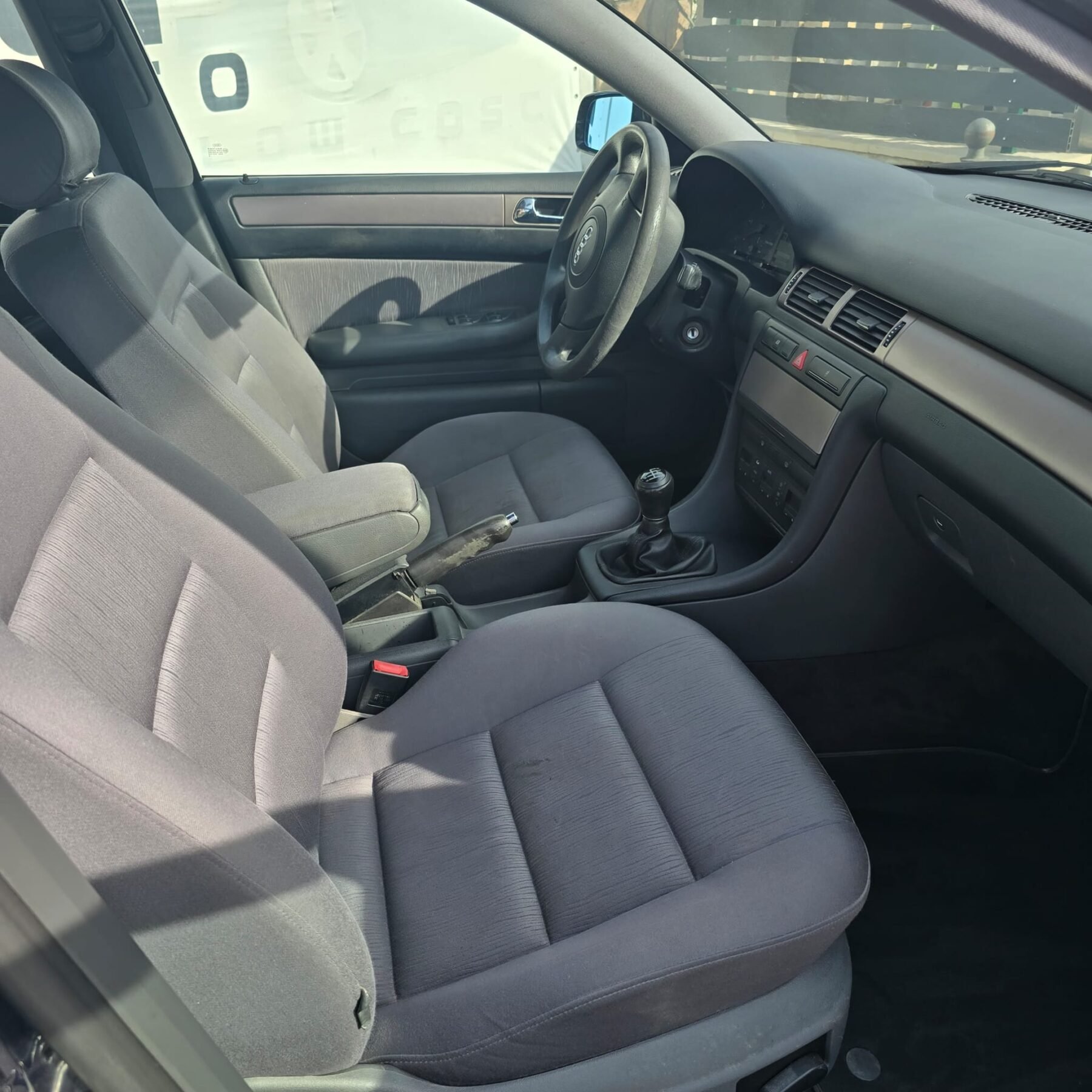 AUDI A6 2.5 TDI V6