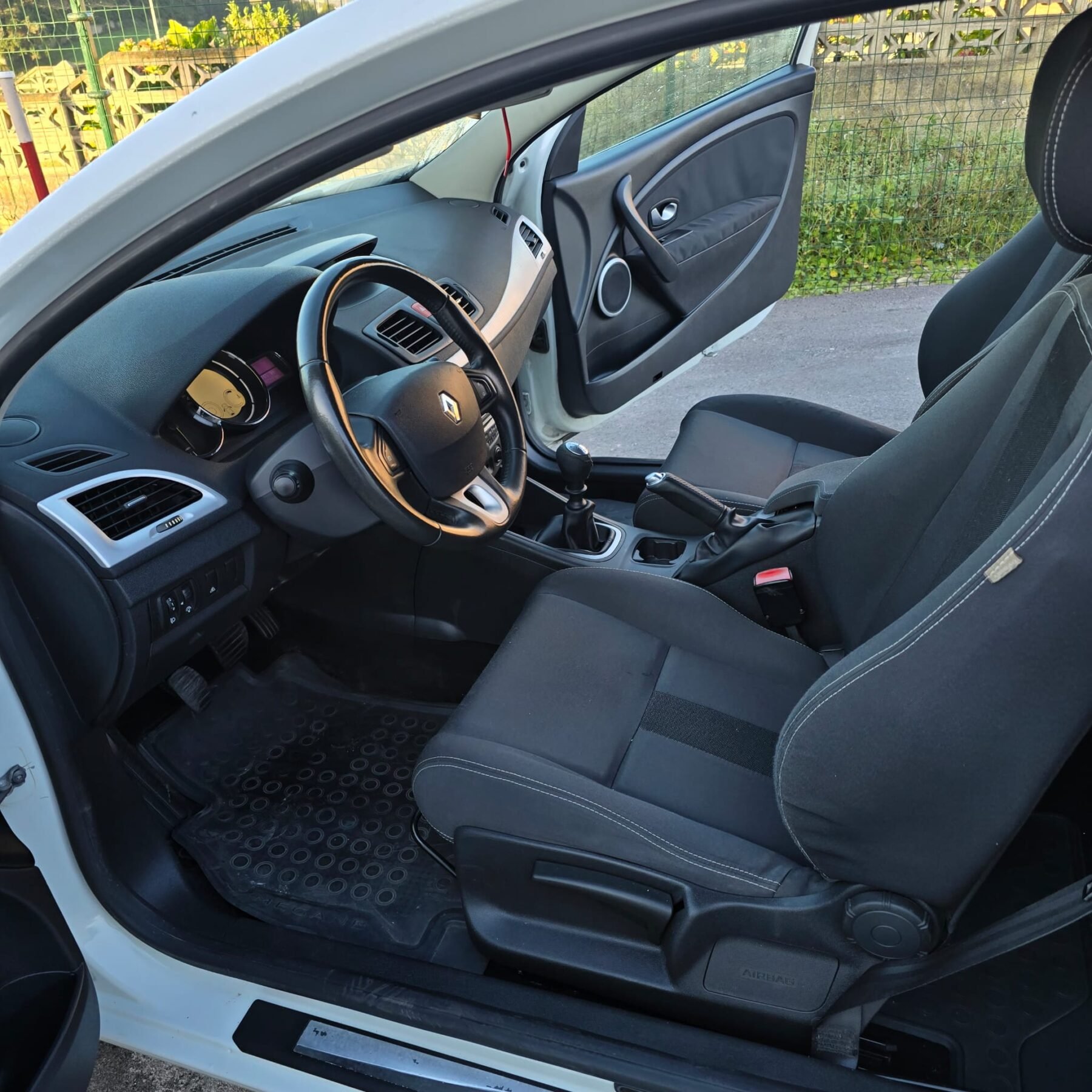 RENAULT Megane DYNAMIQUE 1.6