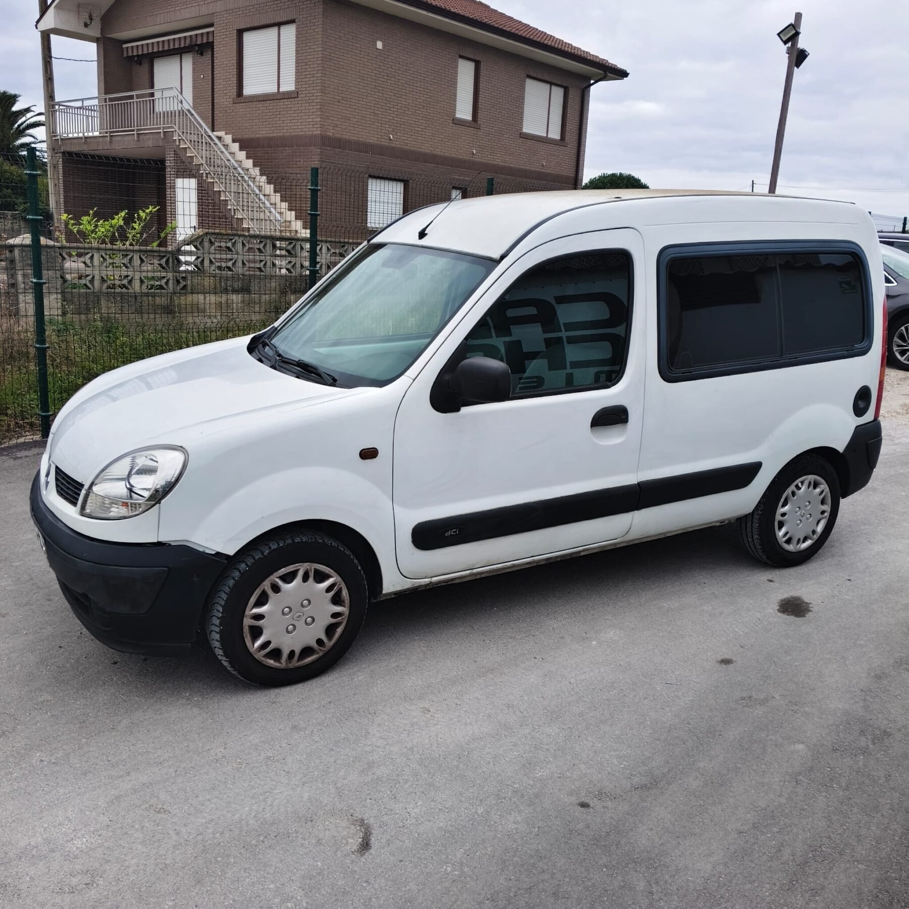 RENAULT Kangoo 1.5 DCI